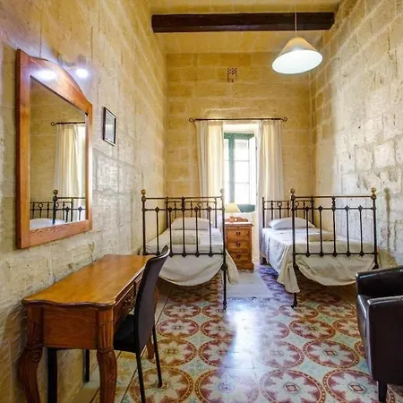 4 Bedroom With Private Pool Tatil Evi